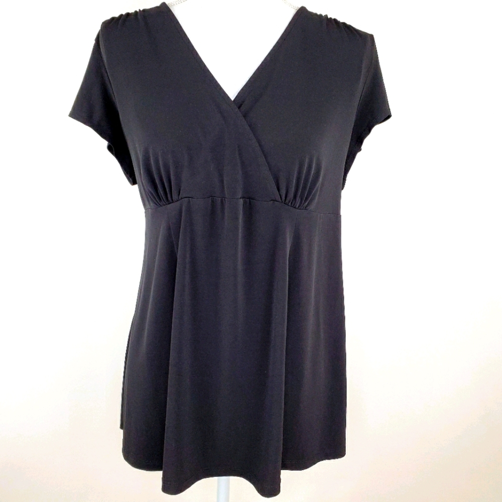 Oh Baby by Motherhood L black maternity top